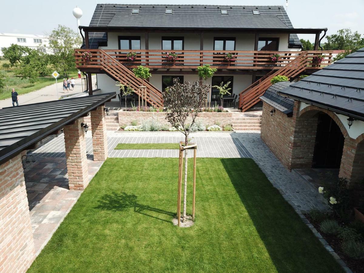 Apartmany Pod Palavou Starovicky Экстерьер фото
